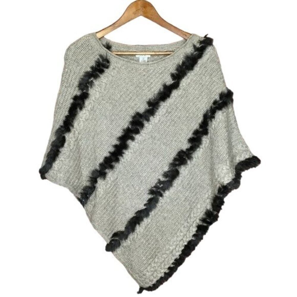 Cache women’s Shawl cover up sweater poncho cable knit faux fur trim